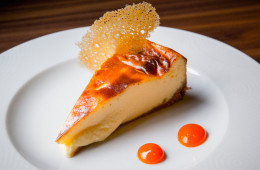 Tarta de queso | El postre estrella del restaurante La Primera