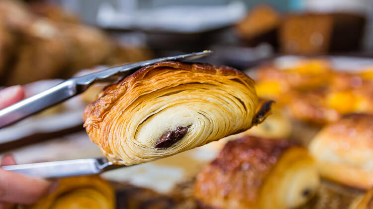 Bakery de día y pizzería de noche en Lavapiés